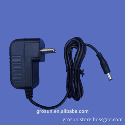 Efficiency Level V CE UL Approved 5V 1A Switching Ac to Dc Adapter
